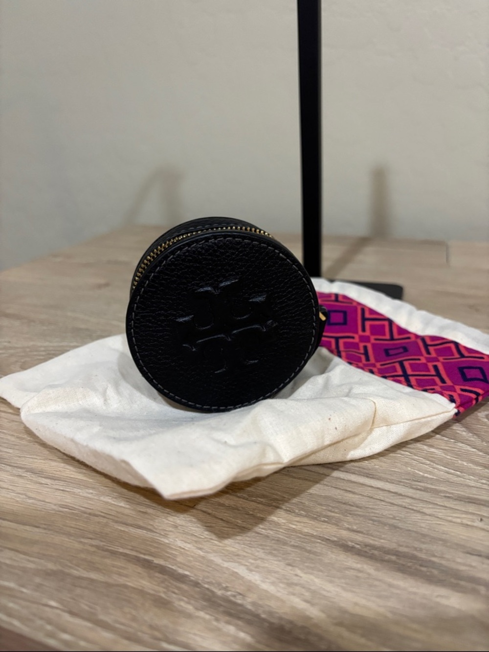 Tory Burch Black Pebbled Leather Round Coin Pouch with Logo